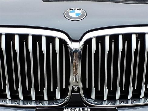 Used 2019 BMW X5 xDrive40i w/ Premium Package 2 AWD/4WD image 4