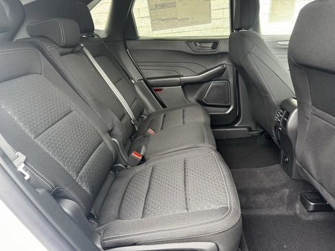 New 2025 Ford Escape Active image 17