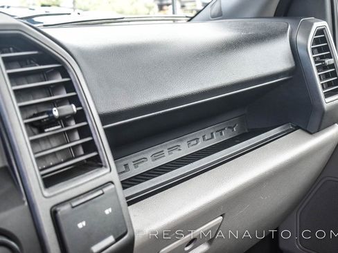 Used 2022 Ford F450 XL w/ Power Equipment Group image 38