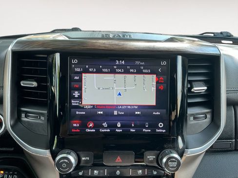 Used 2020 RAM 1500 Laramie AWD/4WD image 14