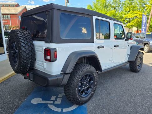 Used 2023 Jeep Wrangler Unlimited w/ 8.4" Radio Group AWD/4WD image 35