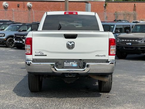 Used 2024 RAM 2500 Big Horn AWD/4WD image 4