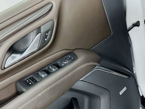 Certified 2024 GMC Yukon Denali image 17