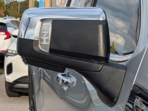 Certified 2022 GMC Sierra 1500 SLT w/ SLT Premium Plus Package image 11