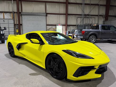 Used 2020 Chevrolet Corvette Stingray Premium Cpe w/ 3LT Preferred Equipment Group RWD image 12