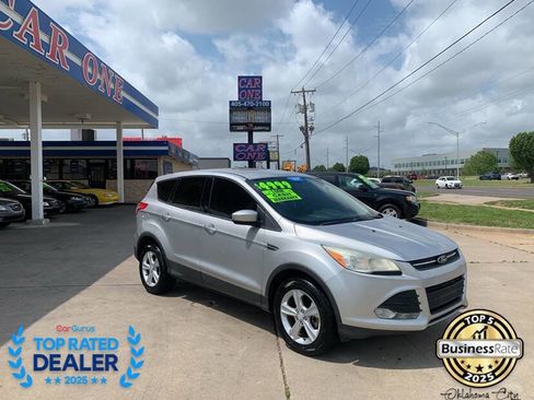 Used 2013 Ford Escape SE image 1