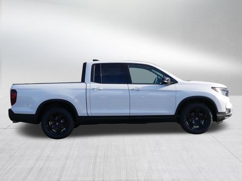 New 2026 Honda Ridgeline Black Edition image 8