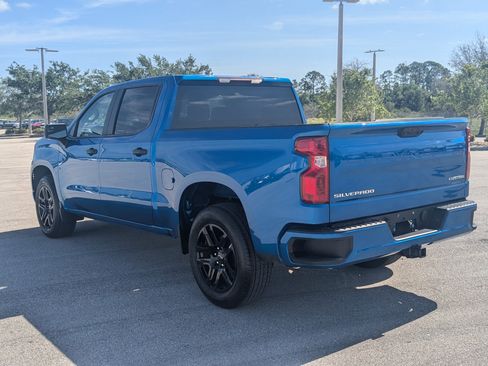 Used 2023 Chevrolet Silverado 1500 Custom image 7