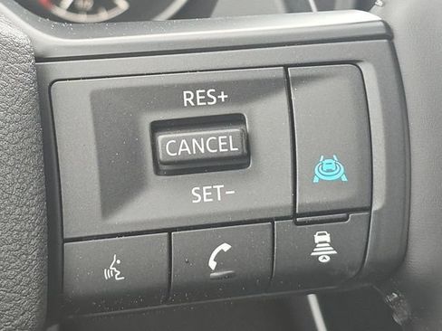 New 2026 Nissan Rogue SV w/ Cold Weather Package AWD/4WD image 10