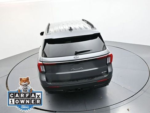 Used 2025 Ford Explorer ST-Line image 26