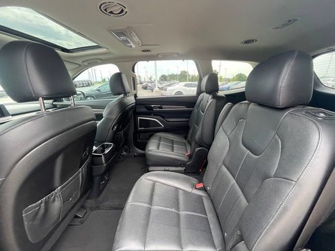 Used 2021 Kia Telluride EX w/ EX Premium Package AWD/4WD image 27