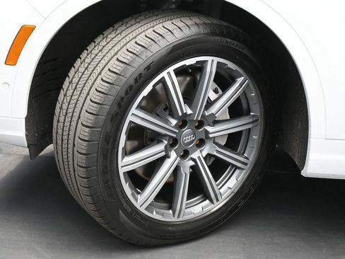 Used 2019 Audi Q7 3.0T Premium Plus w/ Premium Plus Package image 22