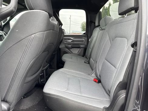 Used 2021 RAM 1500 Big Horn AWD/4WD image 12