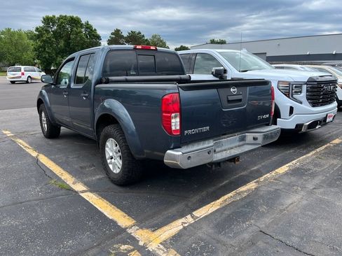 Used 2014 Nissan Frontier SV w/ SV Value Truck Package AWD/4WD image 5