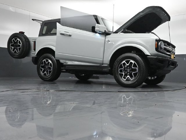 Certified 2023 Ford Bronco Outer Banks AWD/4WD image 50