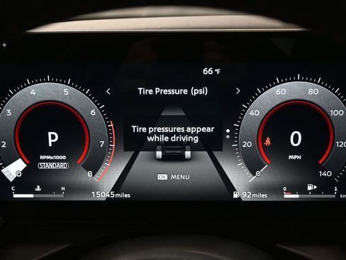 Used 2025 Nissan Kicks SR w/ Illumination Package FWD image 17