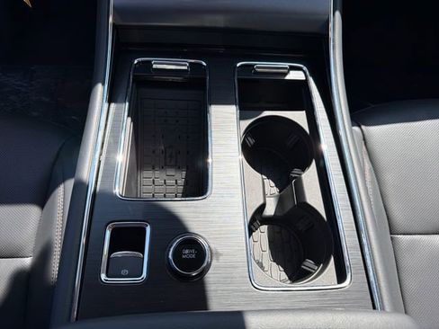 New 2026 Lincoln Aviator AWD w/ Jet Appearance Package image 32