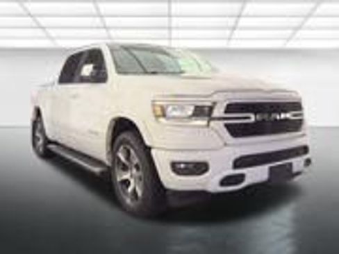 Used 2020 RAM 1500 Laramie w/ Sport Appearance Package AWD/4WD image 13