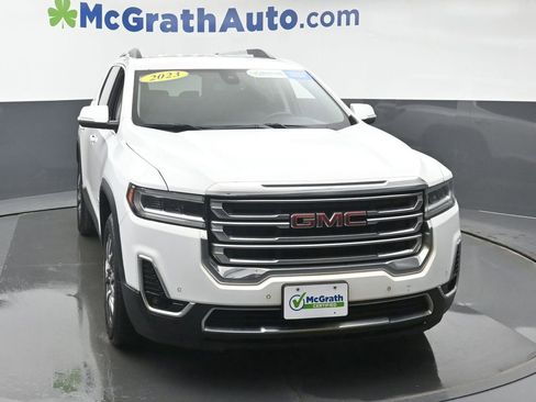 Used 2023 GMC Acadia SLT image 4