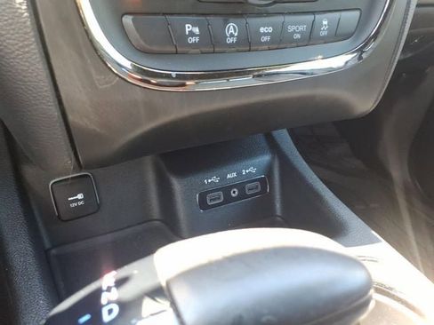 Used 2020 Dodge Durango GT AWD/4WD image 17