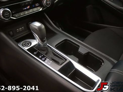 Used 2024 Nissan Sentra SV w/ All-Weather Package FWD image 20