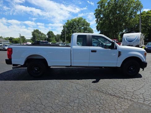 Used 2021 Ford F250 XL w/ Power Equipment Group RWD image 21