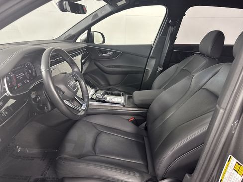 Used 2023 Audi Q7 3.0T Prestige w/ Prestige Package AWD/4WD image 10