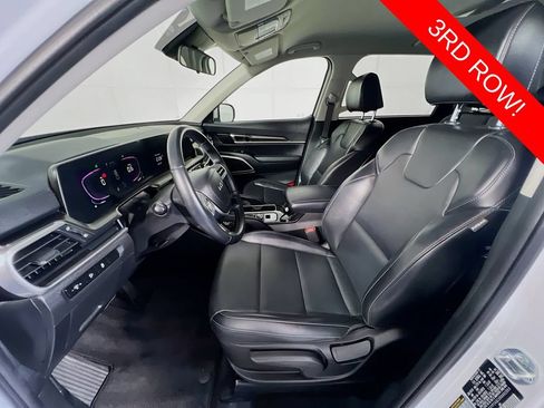 Certified 2024 Kia Telluride LX FWD image 21