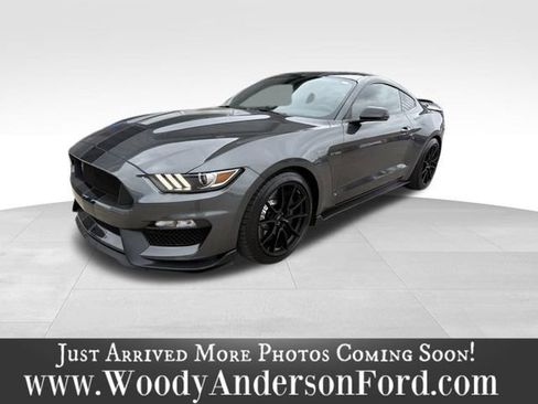 Used 2020 Ford Mustang Shelby GT350 w/ Technology Package image 1