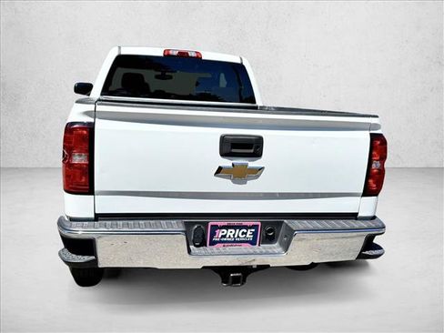 Used 2018 Chevrolet Silverado 1500 LT AWD/4WD image 6