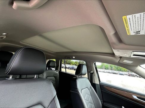 New 2026 Volkswagen Atlas SE FWD image 21