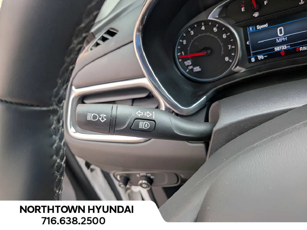 Used 2023 Chevrolet Equinox LT FWD image 24