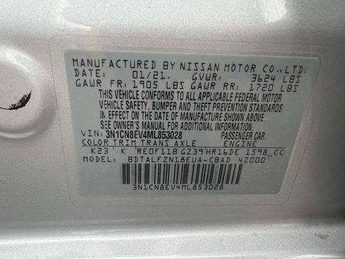 Used 2021 Nissan Versa SV FWD image 29