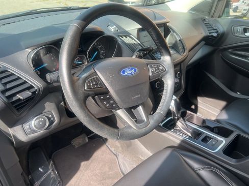 Used 2019 Ford Escape SEL FWD image 17