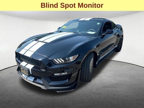 Used 2019 Ford Mustang Shelby GT350 w/ Technology Package RWD image 5