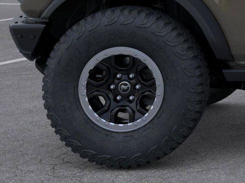 New 2025 Ford Bronco Badlands image 21