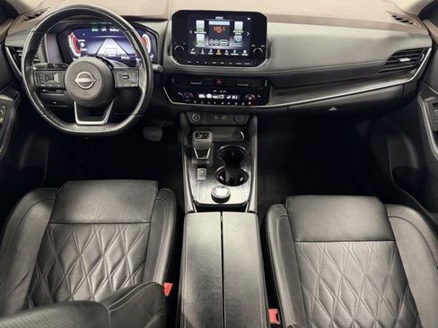 Used 2022 Nissan Rogue Platinum w/ Head-Up Display Package image 15