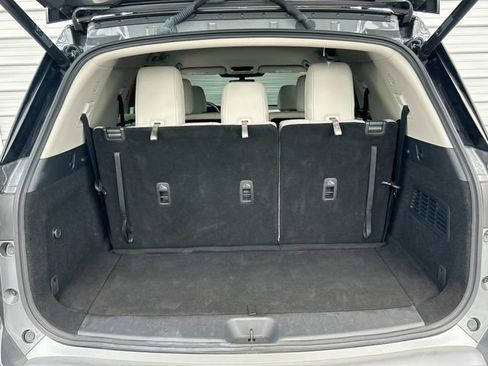 Certified 2025 Nissan Pathfinder SL AWD/4WD image 22