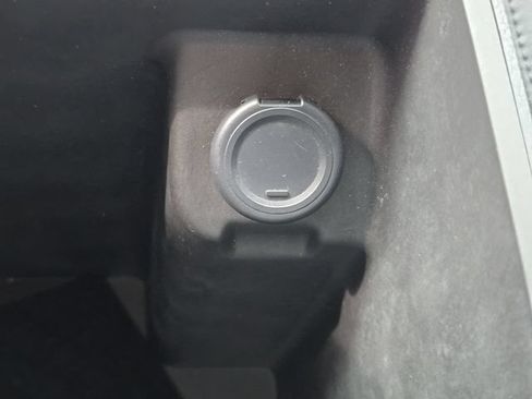 Used 2022 Nissan Frontier PRO-4X AWD/4WD image 32