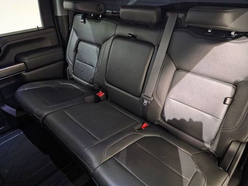 Certified 2022 Chevrolet Silverado 2500 LTZ image 26