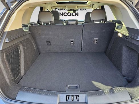 New 2026 Lincoln Corsair Reserve w/ Jet Appearance Package image 23