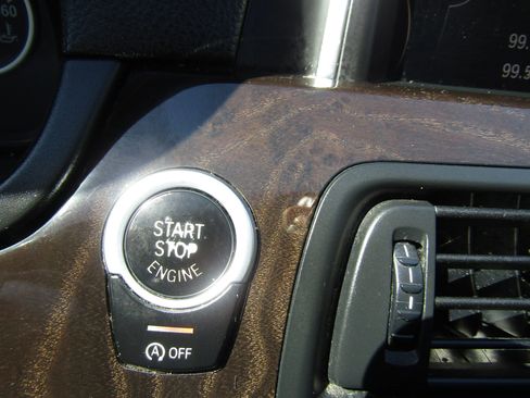 Used 2016 BMW 528i xDrive Sedan image 19