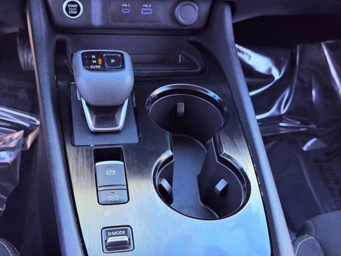 Certified 2023 Nissan Rogue S image 22