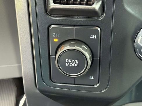 Used 2025 Ford F150 XLT w/ Equipment Group 301A Standard image 18