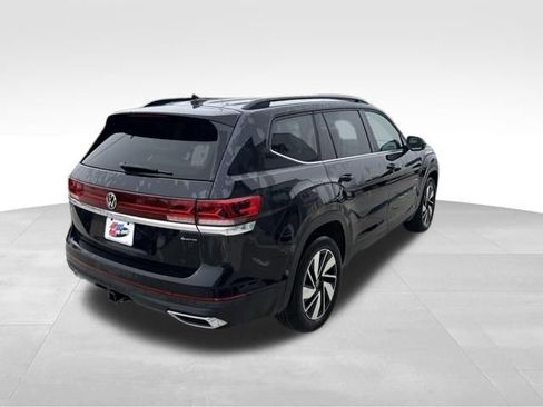 Used 2024 Volkswagen Atlas SE image 6