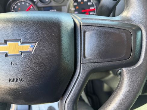 Used 2026 Chevrolet Silverado 1500 Custom RWD image 19