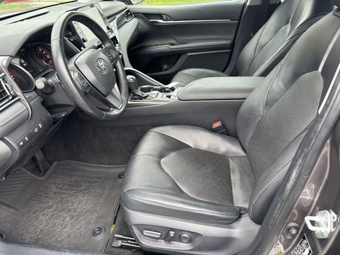 Used 2023 Toyota Camry XSE w/ Protection Package (Q2) (TMS) FWD image 13