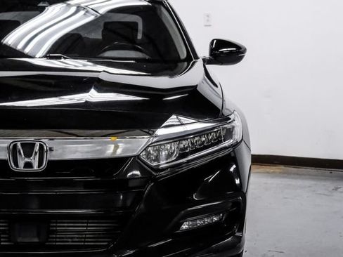 Used 2018 Honda Accord EX-L image 57