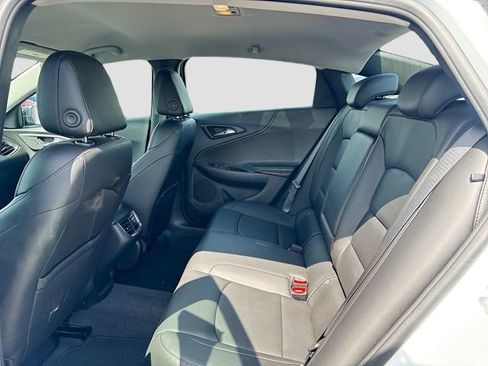 Used 2021 Chevrolet Malibu LT w/ Leather Package FWD image 21
