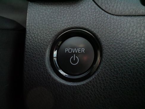 Certified 2025 Toyota Camry LE image 27